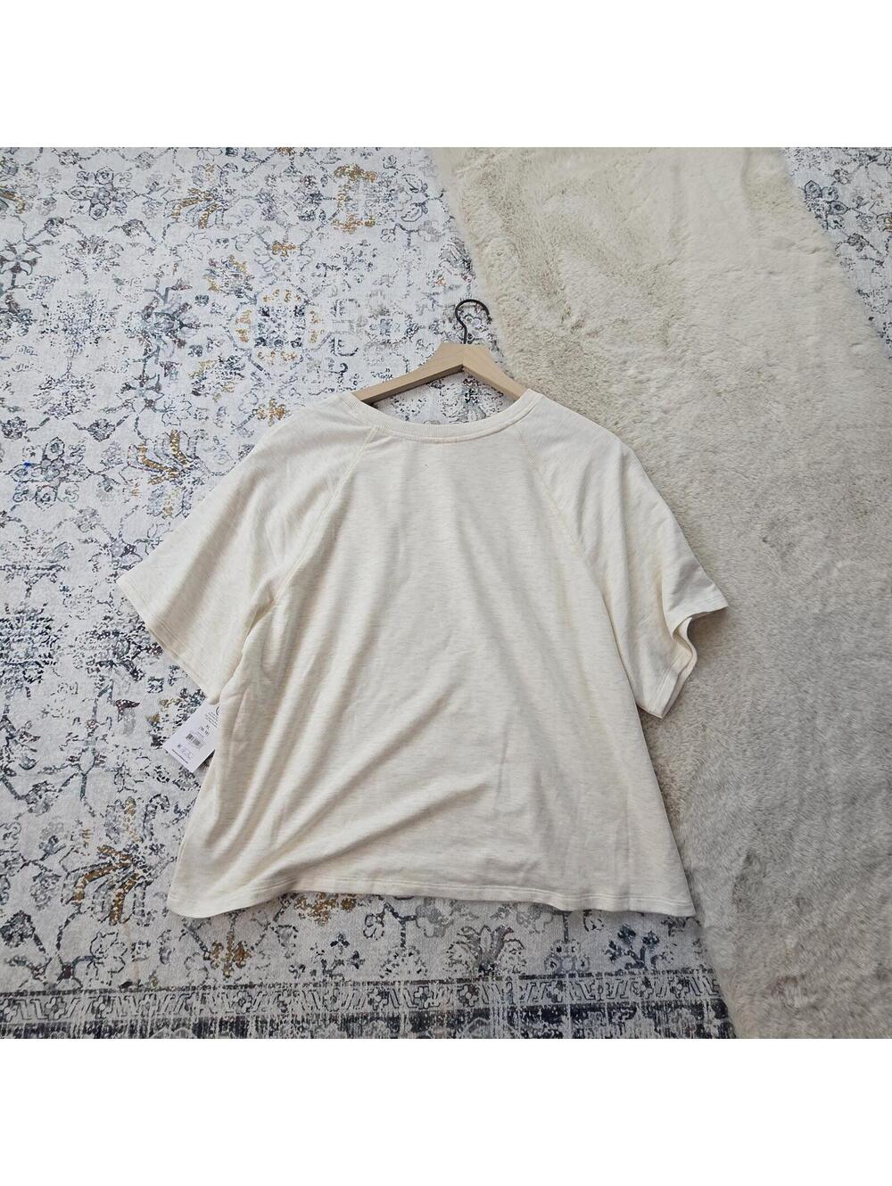 JoySpun Short Sleeve Lounge Sleepwear Top Women XL (16-18) - Picture 6 of 6